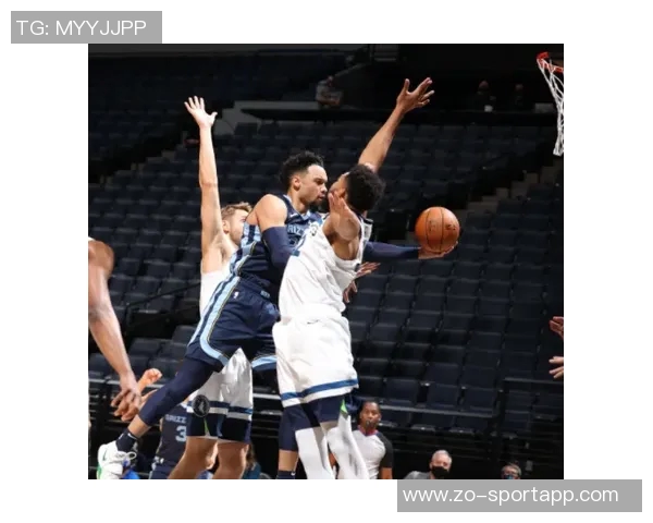 爱德华兹首节表现出色9投4中三分球命中率待提高 爱德华兹首节表现出色9投4中三分球命中率待提高