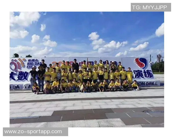 泰山队与支持者携手共进永不停歇的拼搏之路