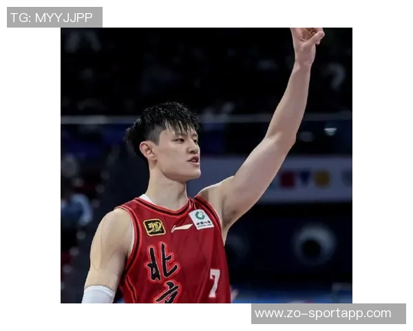 曾凡博亮相澳门布鲁克林篮网全队正式抵达开启新征程 曾凡博亮相澳门布鲁克林篮网全队正式抵达开启新征程