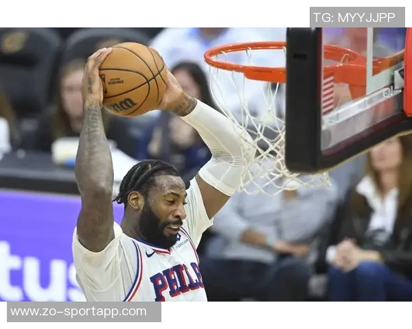 德拉蒙德再展篮板天赋三投全中三分命中收获7分并抢下10个篮板 德拉蒙德再展篮板天赋三投全中三分命中收获7分并抢下10个篮板