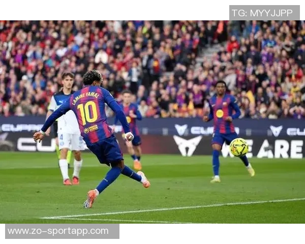 巴萨状态回暖三连胜追近榜首一分成功摆脱十月低迷局面