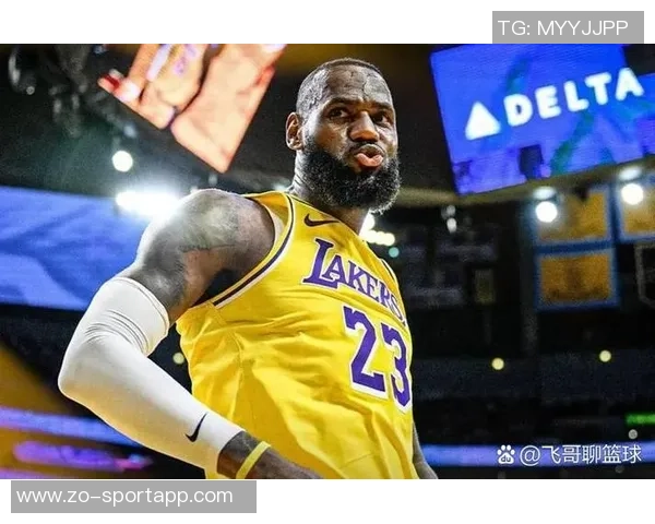詹姆斯坚持训练与信念并肩作战期待重返赛场的坚定决心