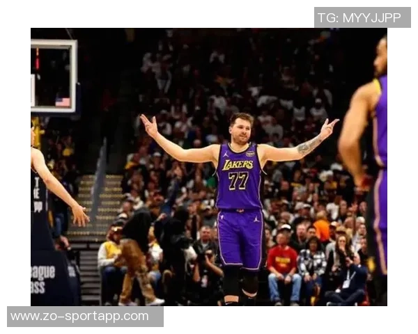 小莫分析湖人进攻困境认为东契奇持球和缺乏跑动是主要原因