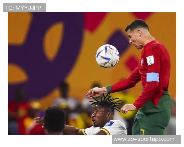 菲利克斯禁区内华丽舞动1对4轻巧挑射完美入网